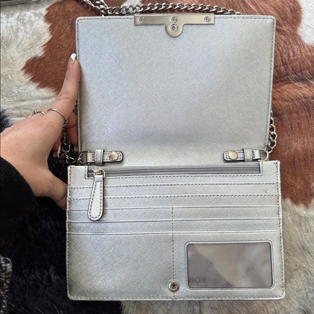 Michael Kors Genuine Leather Lana Wallet Clutch Bag Metallic Silver Crossbody